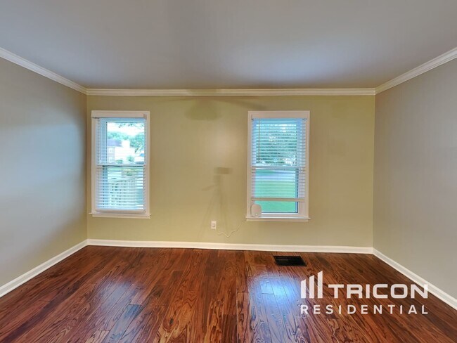 Foto del edificio - 2669 Brookwest Ln SW