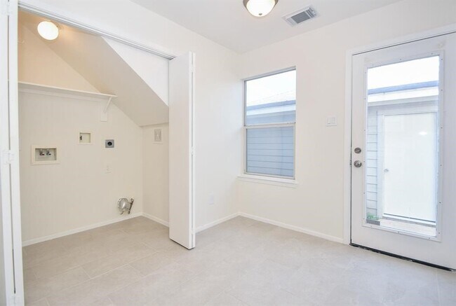 Foto del edificio - 20638 Patriot Park Ln