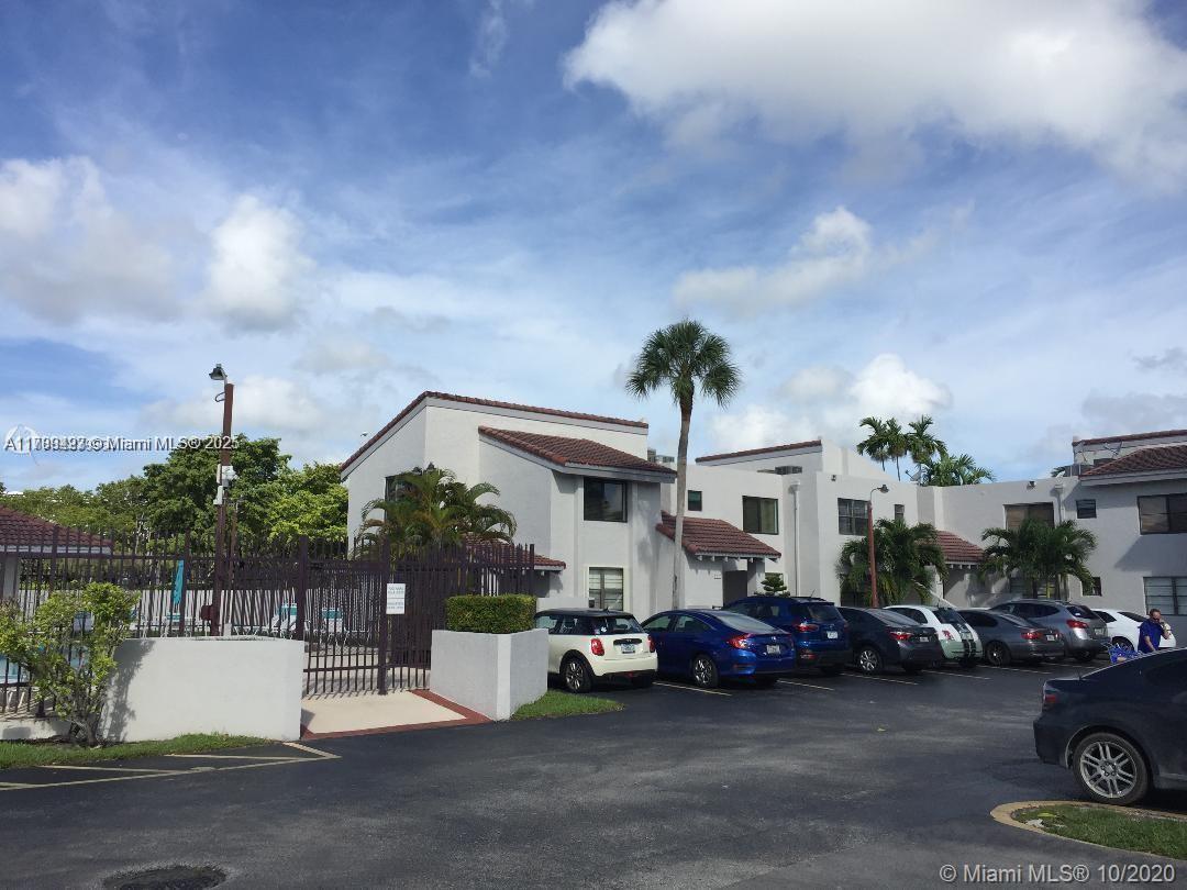 Foto principal - 830 NW 106th Ave