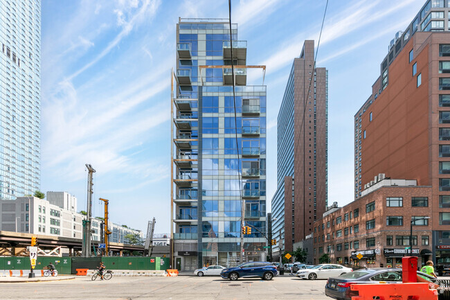 Building Photo - The Vere 26