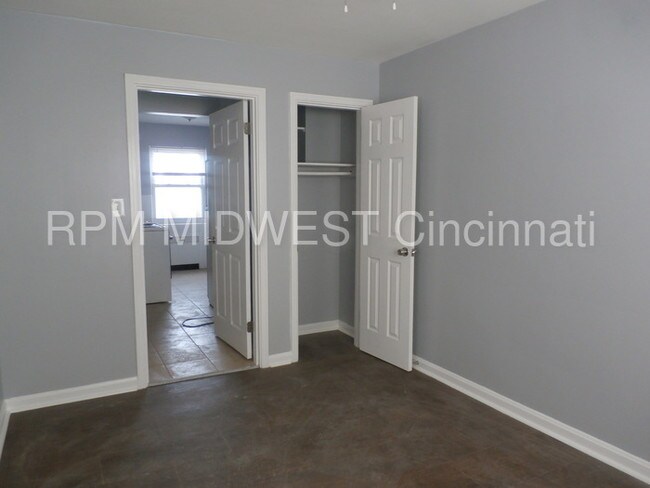 Foto del edificio - 2718 W North Bend Rd