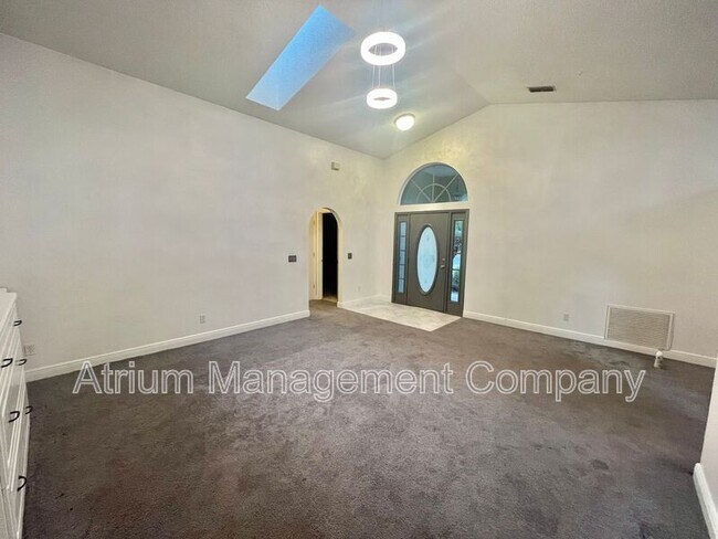 Building Photo - 2629 Cahill Way