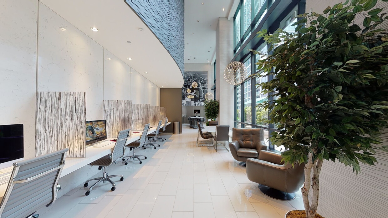 Photo - 73 East Lake Apartments