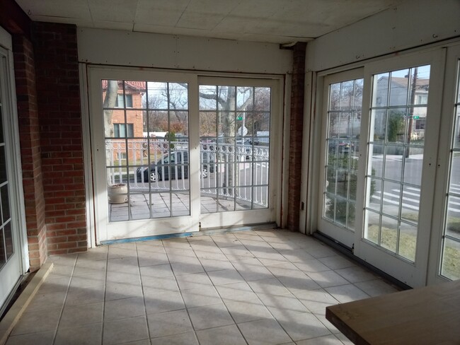 Foto del edificio - 200-19-219 16th Ave
