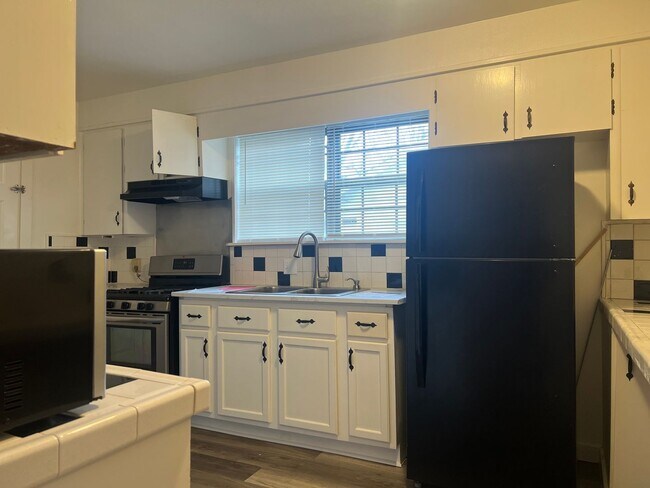 Building Photo - 5207 Lynch Dr., North Little Rock, AR 7211...