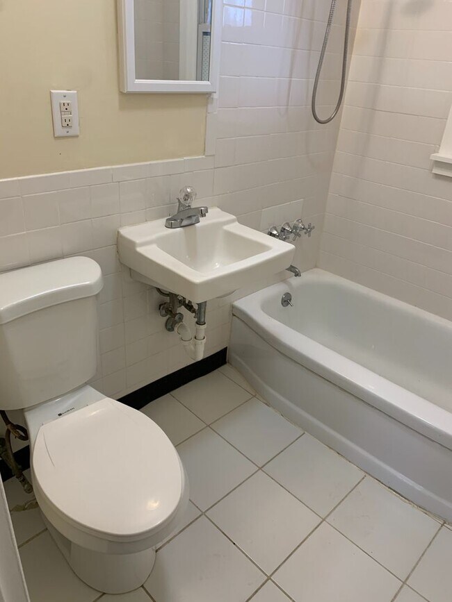 Foto del edificio - 2 Bedroom apartment for Rent - Poughkeepsie