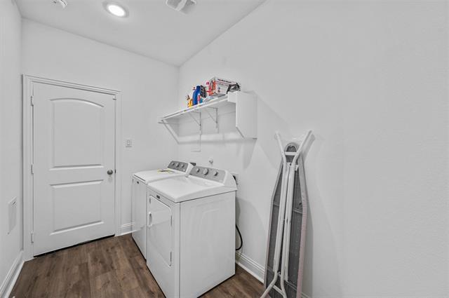 Foto del edificio - 353 Saltmeadow Ln