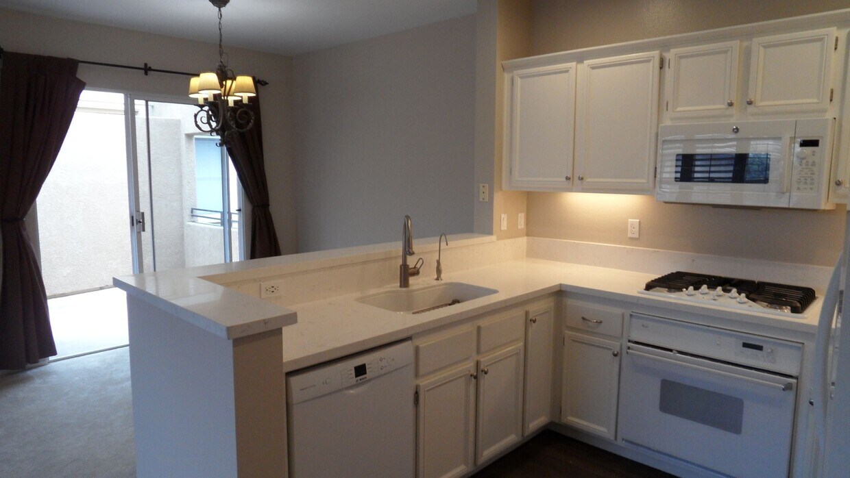 Primary Photo - Clean & Spacious 2BR 2BA Two-Story, All Up...