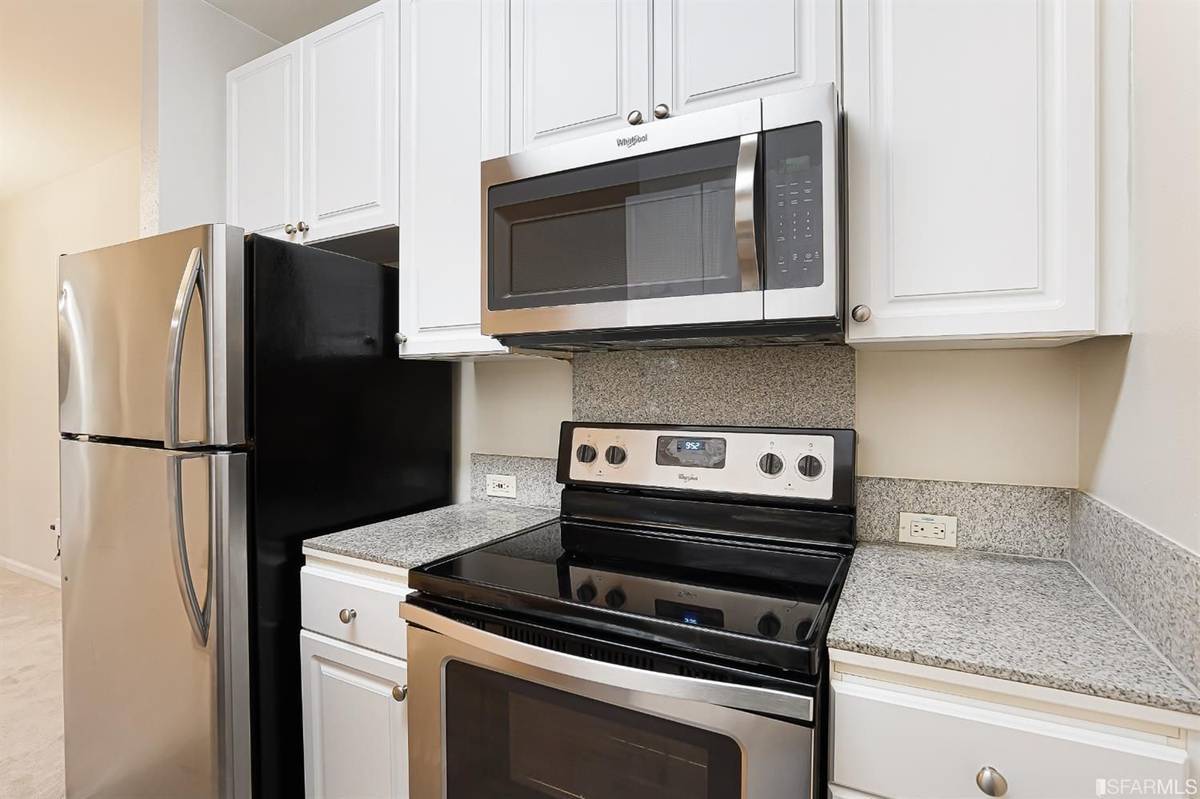 401 S Norfolk St Unit 219, San Mateo, CA 94401 Condo for Rent in San