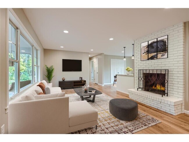 Foto del edificio - 3955 Brown Ln