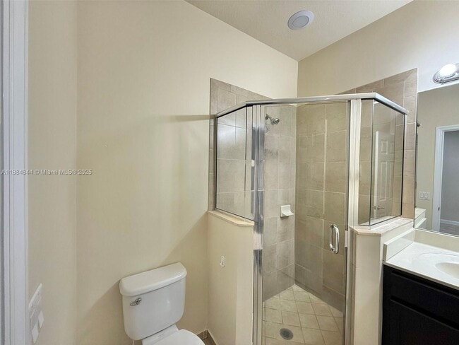 Building Photo - 9252 SW 171st Ct