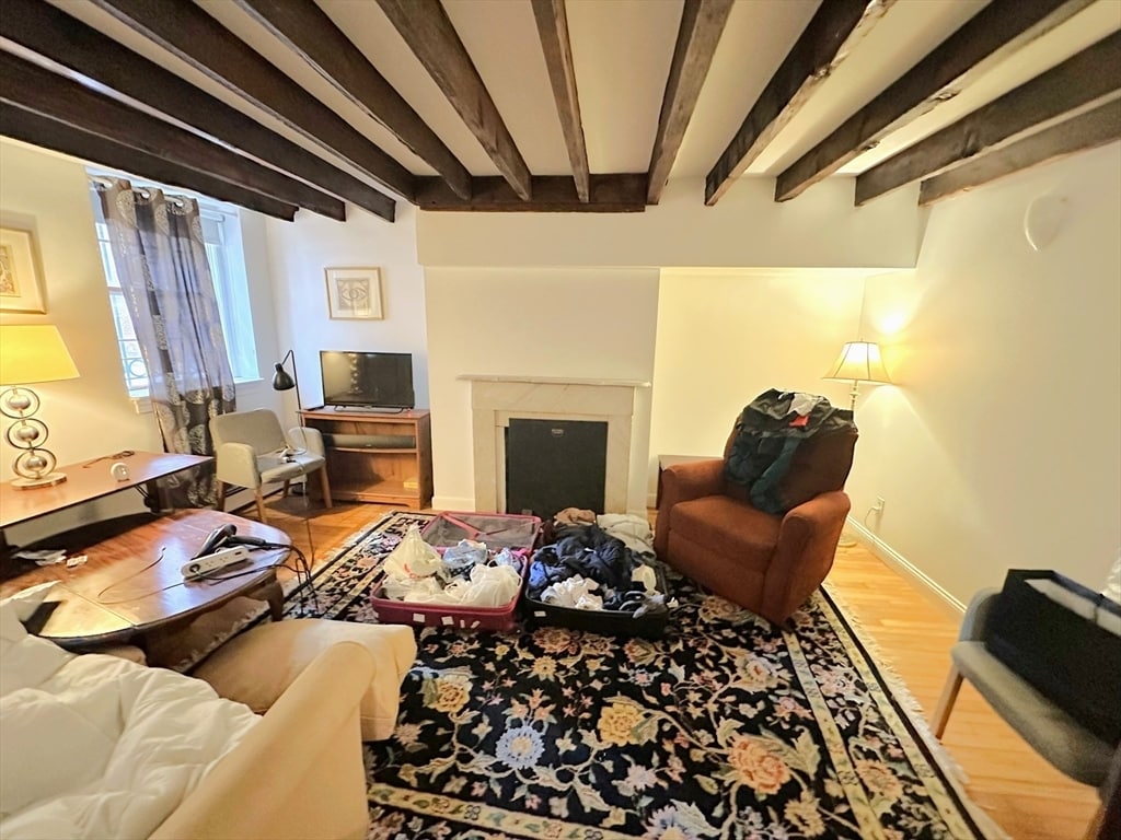 Foto principal - 85 Revere St