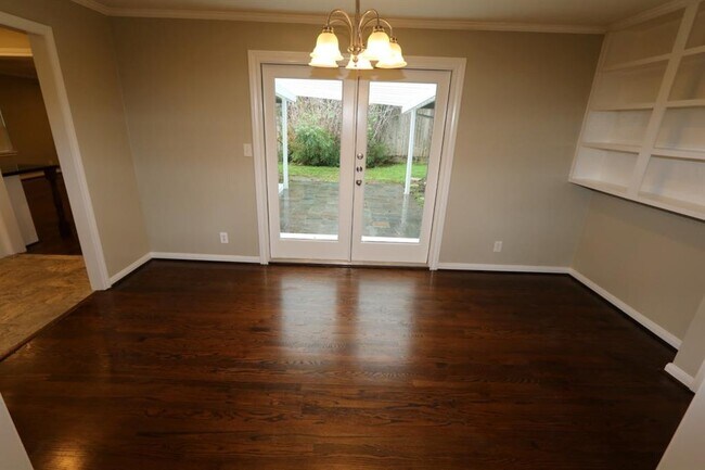 Building Photo - 5338 Schumacher Ln