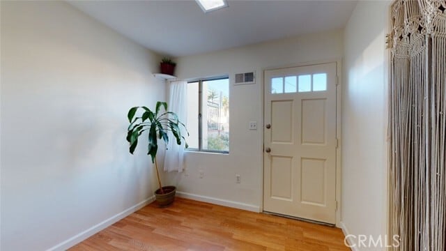 Building Photo - 10838 Holman Ave