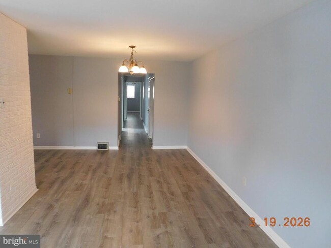 Foto del edificio - 2165 Benson St