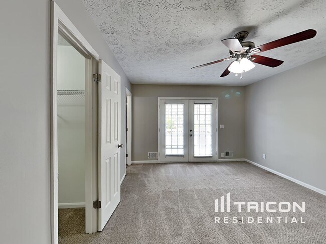 Foto del edificio - 425 Monivea Ln