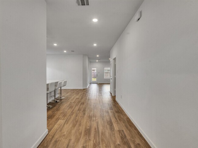 Building Photo - 3712 Windy Brk Rd