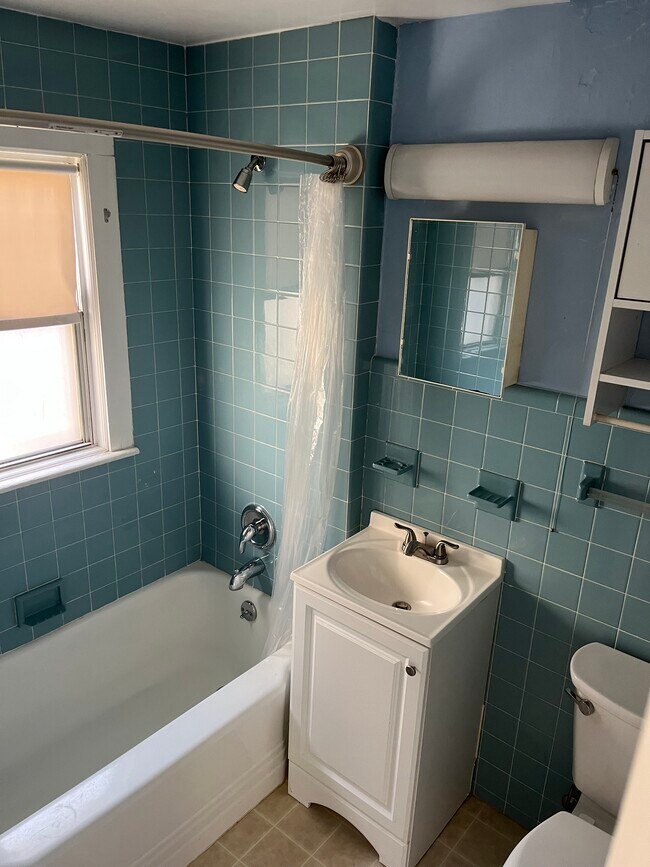 Foto del edificio - 117 W High St