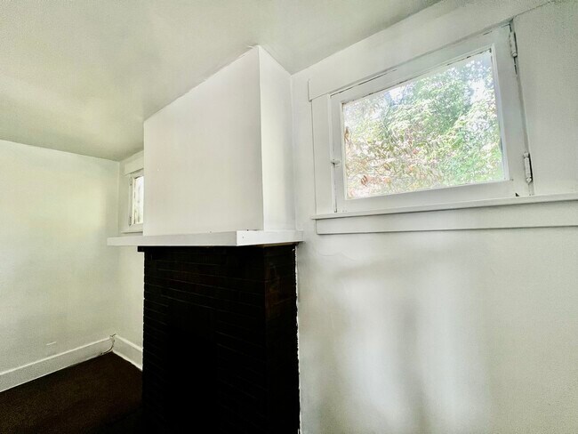Foto del edificio - 121 Sumner Ave