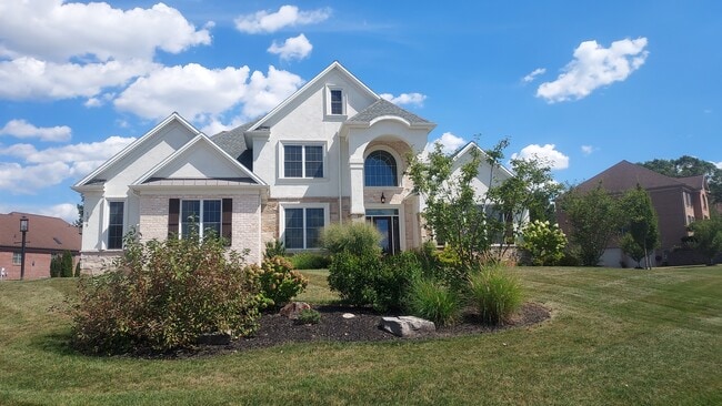 Foto del edificio - 1295 Needham Cir E