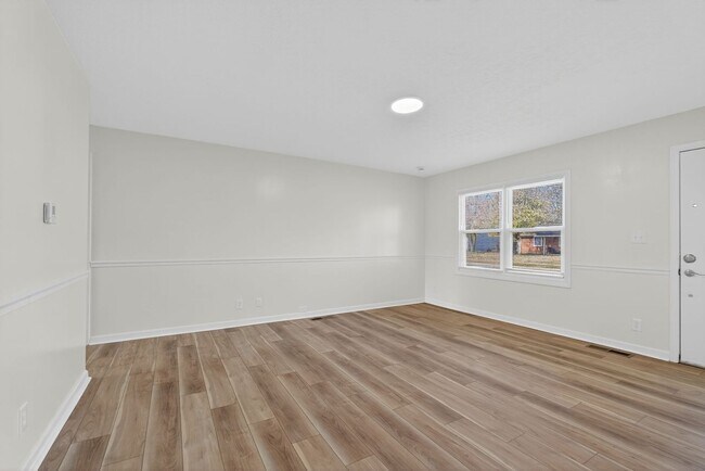 Foto del edificio - Newly Renovated 3 Bedroom Home for Rent wi...