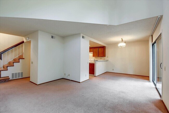 Building Photo - 3 br, 2.5 bath House - 4756 RIO RITA WAY