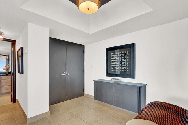 Foto del edificio - 5510 N Ocean Dr