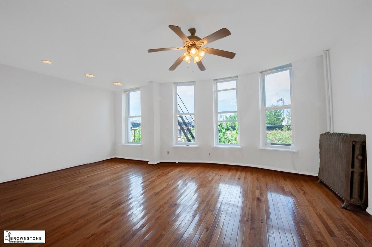 Foto principal - 362 Union Street