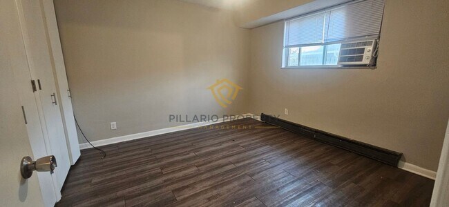 Foto del edificio - Renovated 1 Bedroom at Campbell Apartments Near Downtown Available Now!