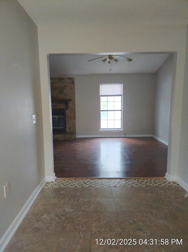 Foto del edificio - 1017 Varnedoe St