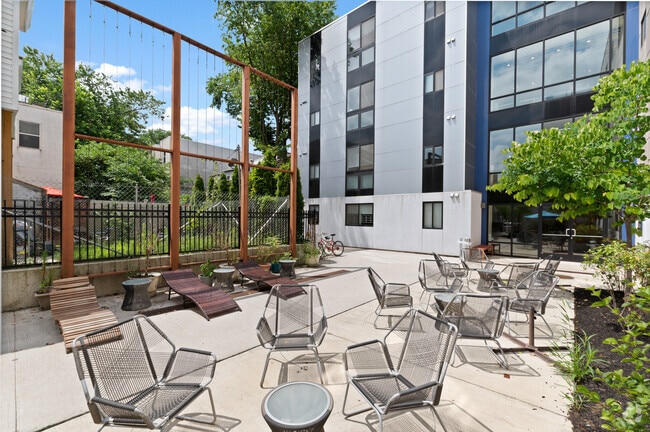 Back Courtyard - UCity Flats