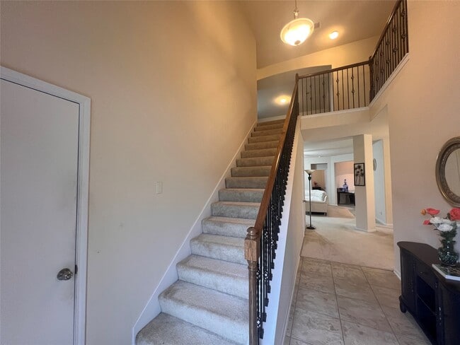 Building Photo - 5410 Peppermint Ln