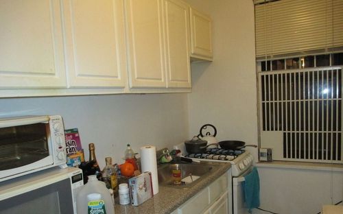 Foto del edificio - 241 E 46th St