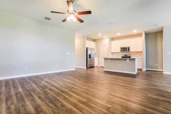 Foto del edificio - 507 Daylily Blvd
