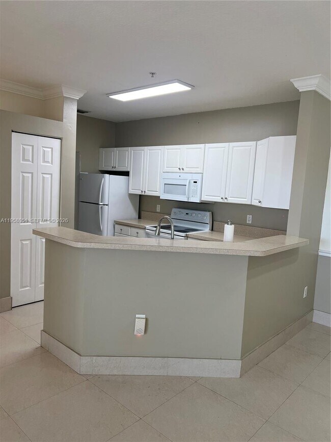 Foto del edificio - 4700 SW 160th Ave