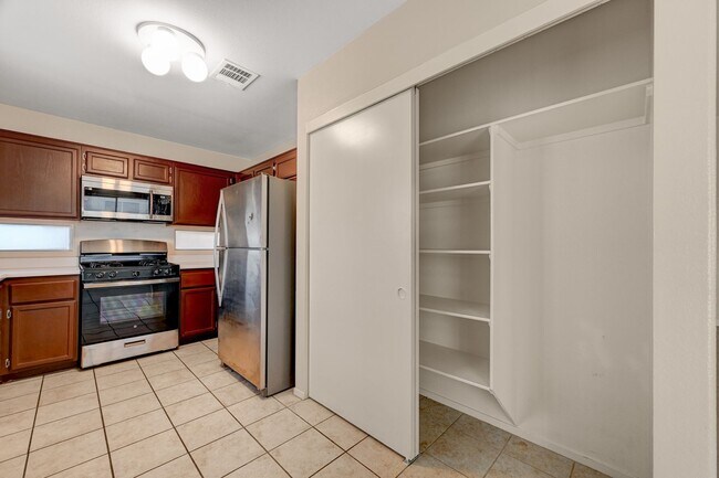 Building Photo - 2092 Crowley Way