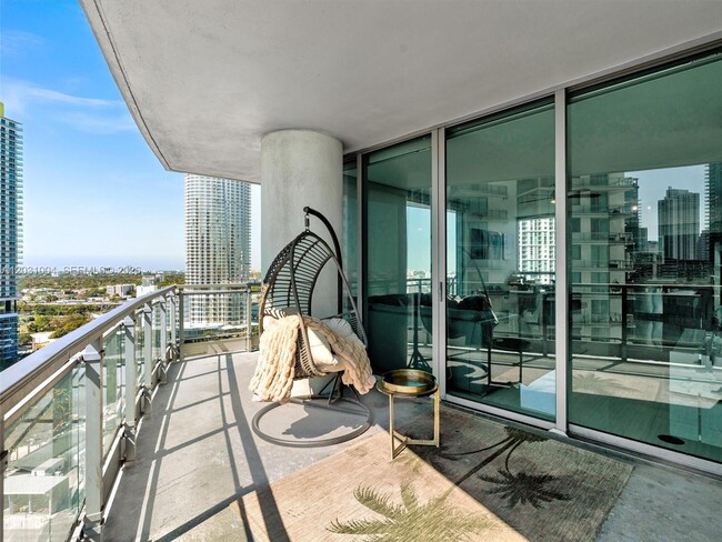 Foto del edificio - 90 SW 3rd St