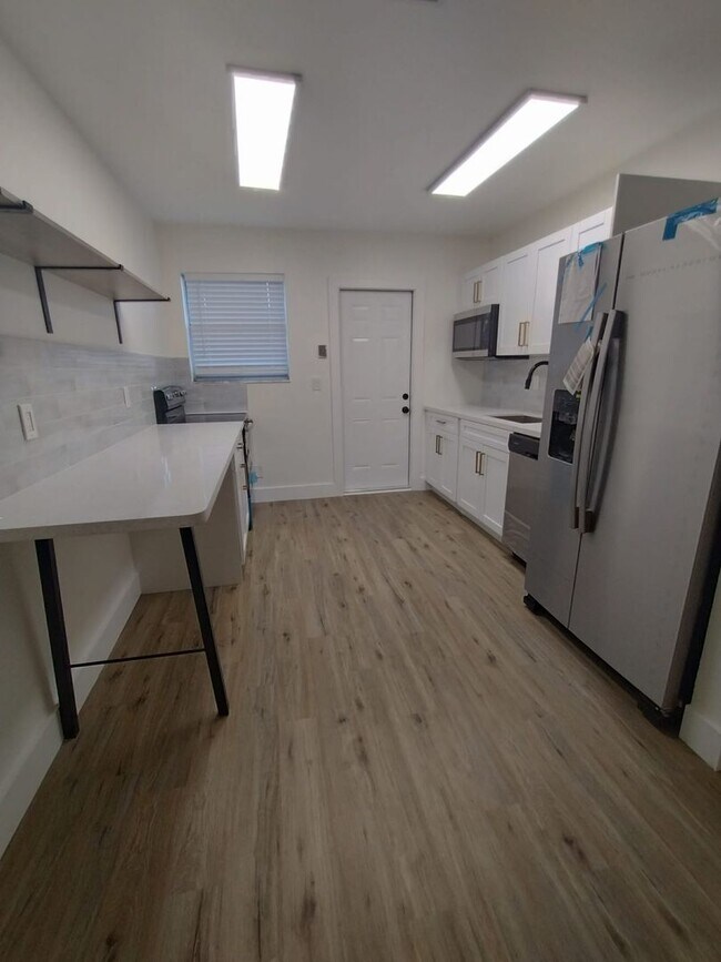 Foto del edificio - Beautifully Updated 2-Bedroom Home in Prime Location!