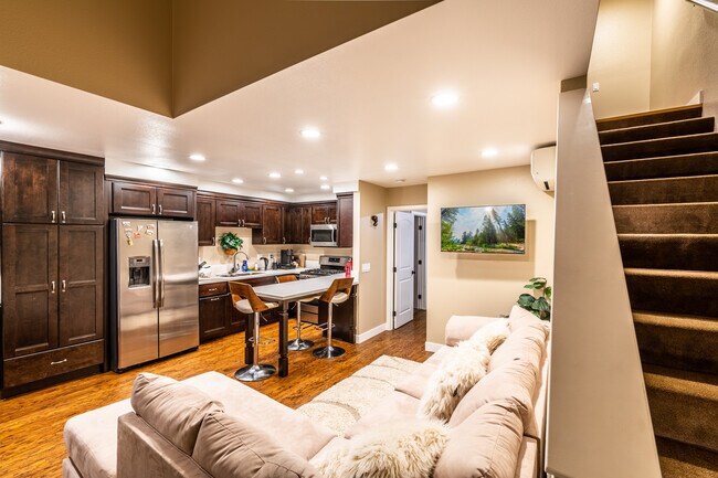 Building Photo - 23821 Hillhurst Dr