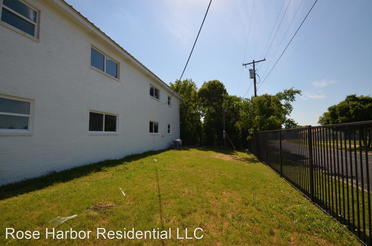 Primary Photo - 600 Attas Ave