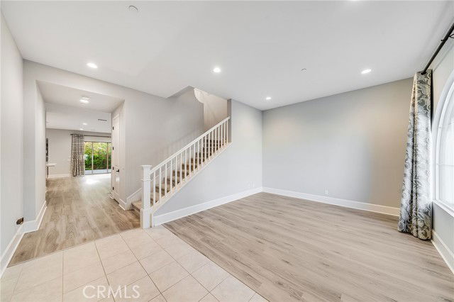 Building Photo - 212 Parkwood