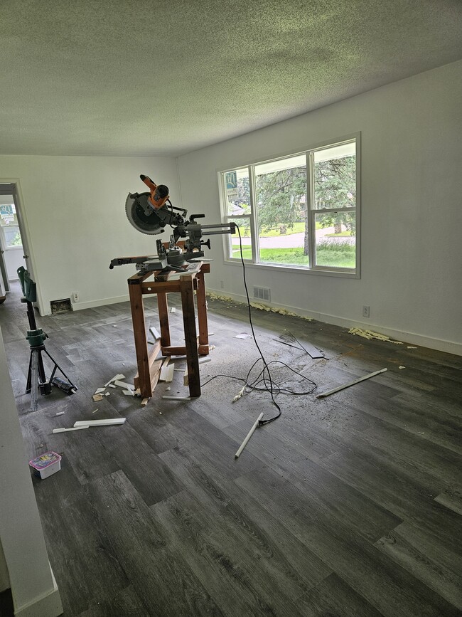 Building Photo - 6600 Bethia Ln