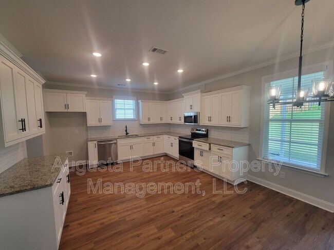 Building Photo - 1554 Baldwin Lakes Dr