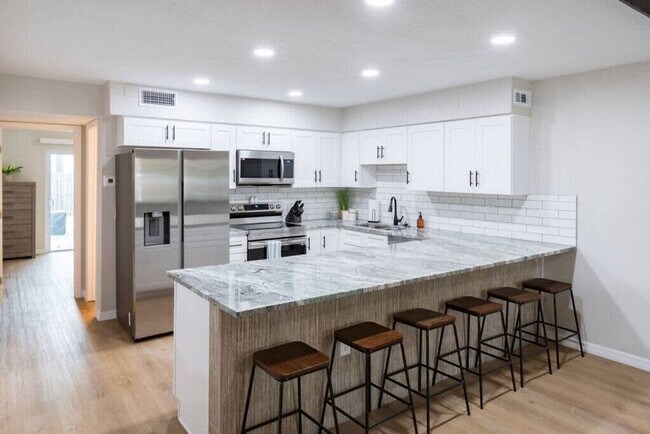 Foto del edificio - 105 Garden Beach Ln