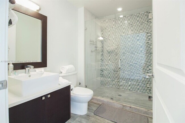 Foto del edificio - 5350 NW 87th Ave