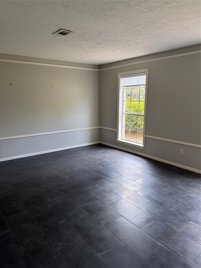 Building Photo - 8006 Pine Cup Dr