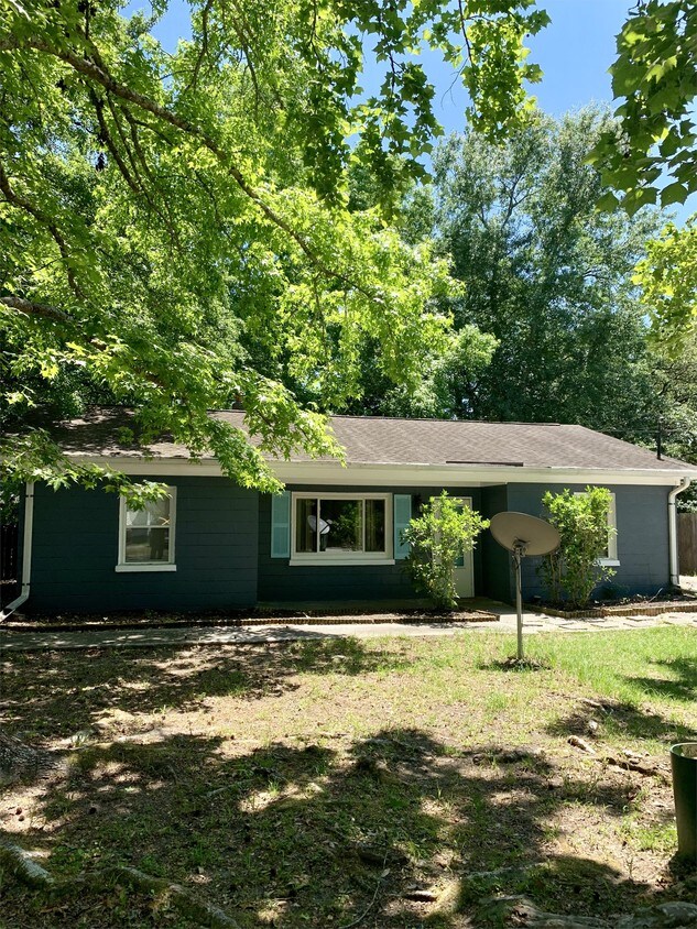 Foto principal - 1561 Mulberry St