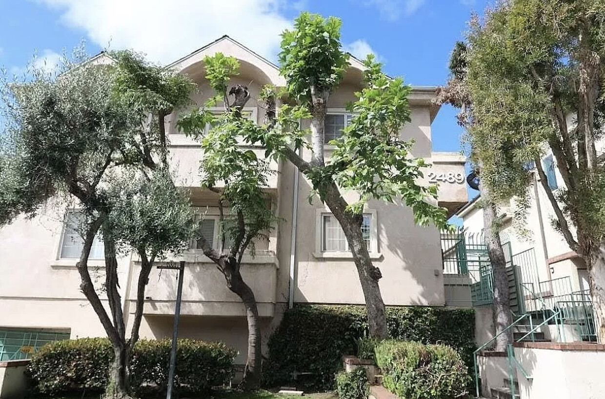 Primary Photo - 2489 Sawtelle Blvd