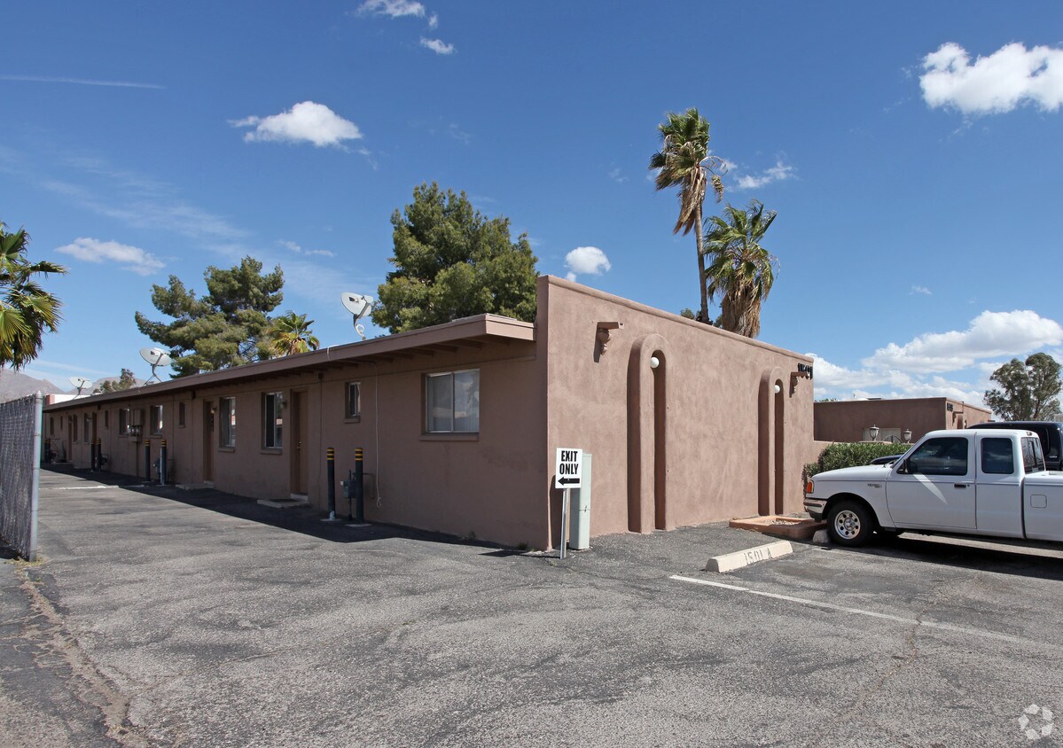 Foto del edificio - 1501-1503 E Fort Lowell Rd