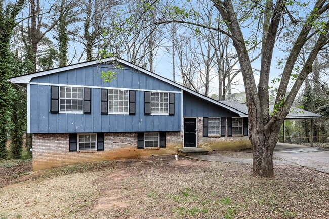Building Photo - 7391 White Castle Ct
